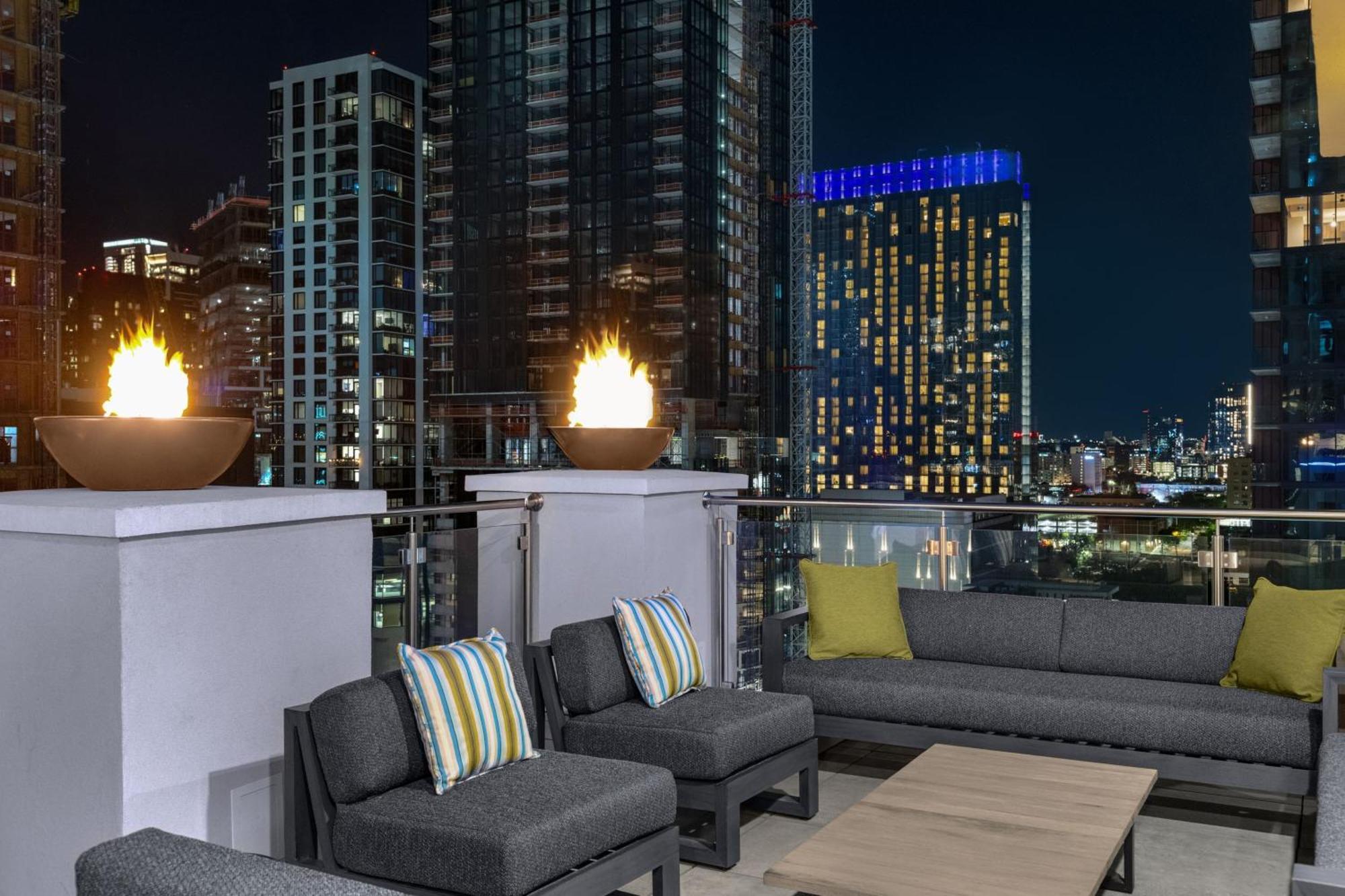 Fairfield Inn & Suites Austin Downtown ภายนอก รูปภาพ