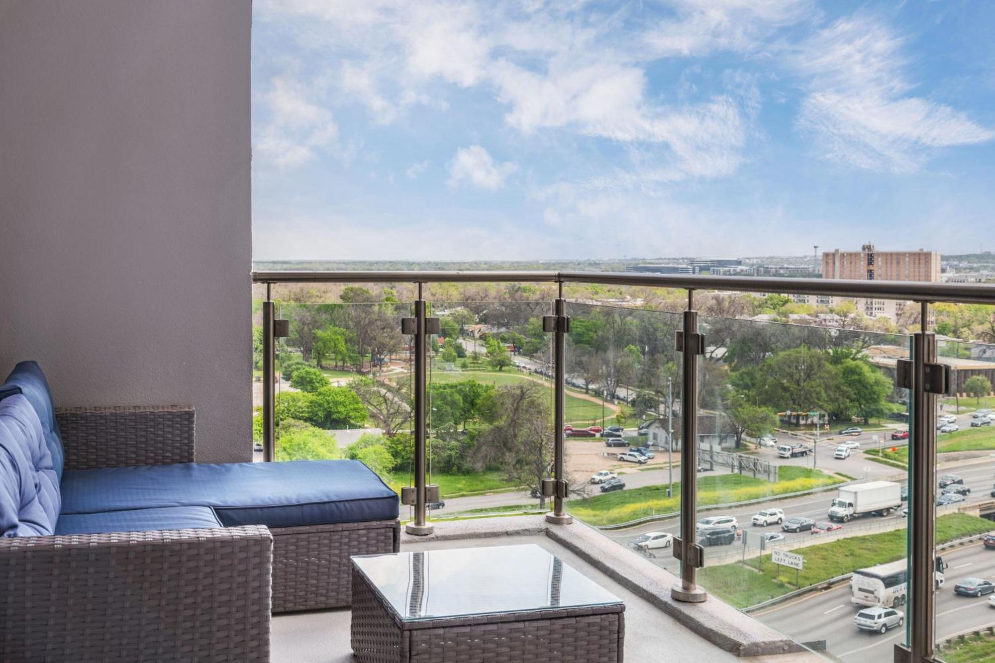 Fairfield Inn & Suites Austin Downtown ภายนอก รูปภาพ